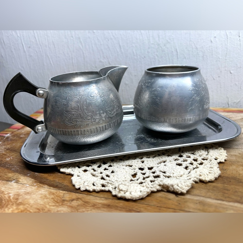 Vintage 1950s Swan Brand The Carlton Milk & Sugar Bowl